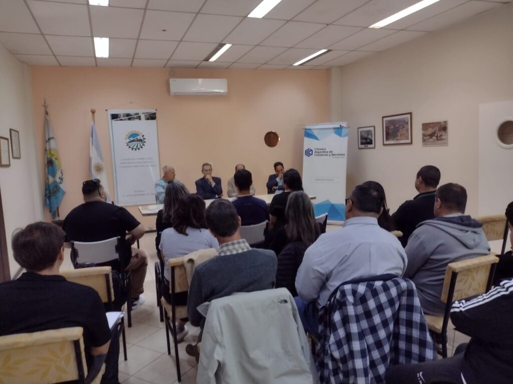 WhatsApp Image 2025-11-12 at 18.10.52 (3)